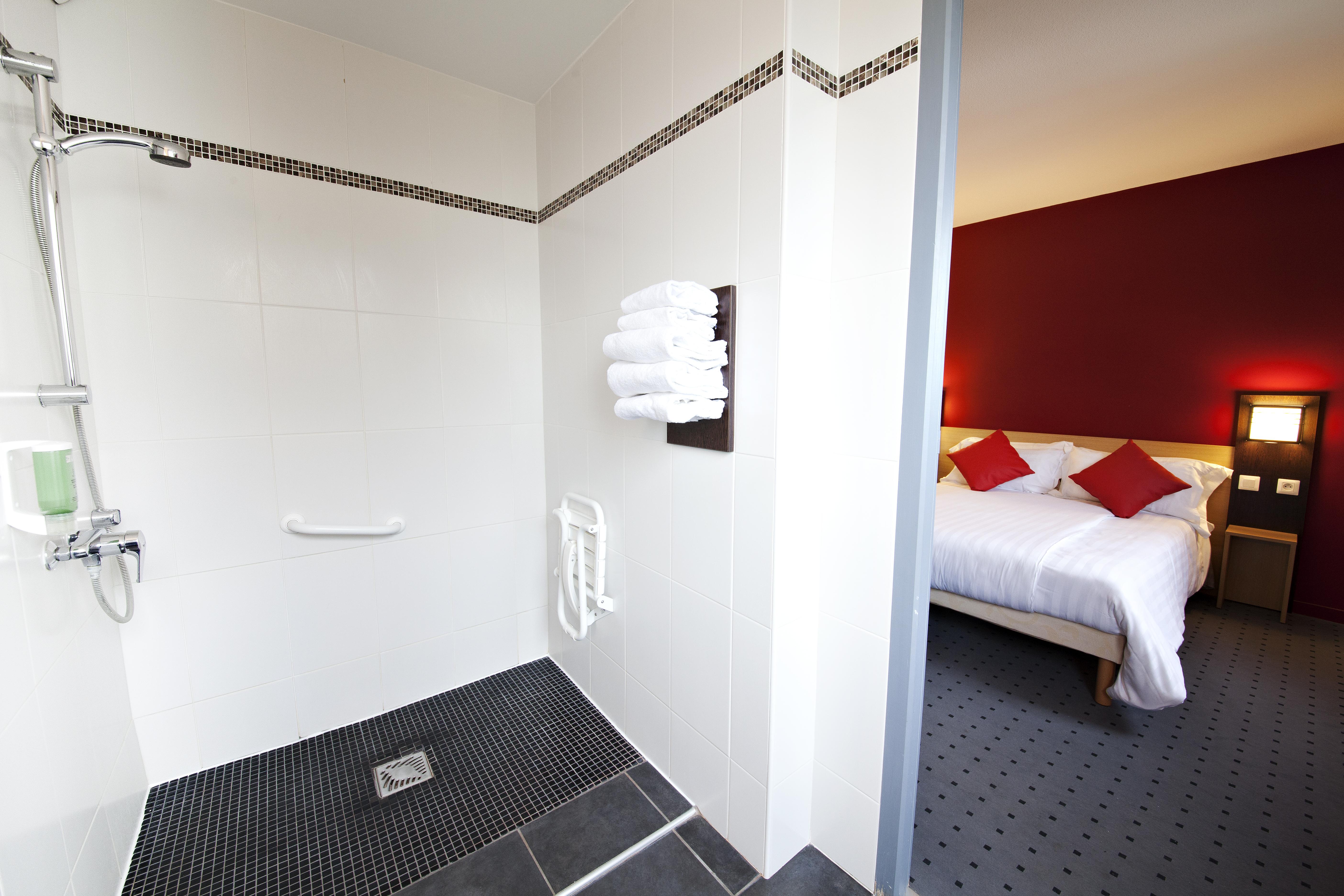 Comfort Hotel Clermont Saint Jacques Zewnętrze zdjęcie