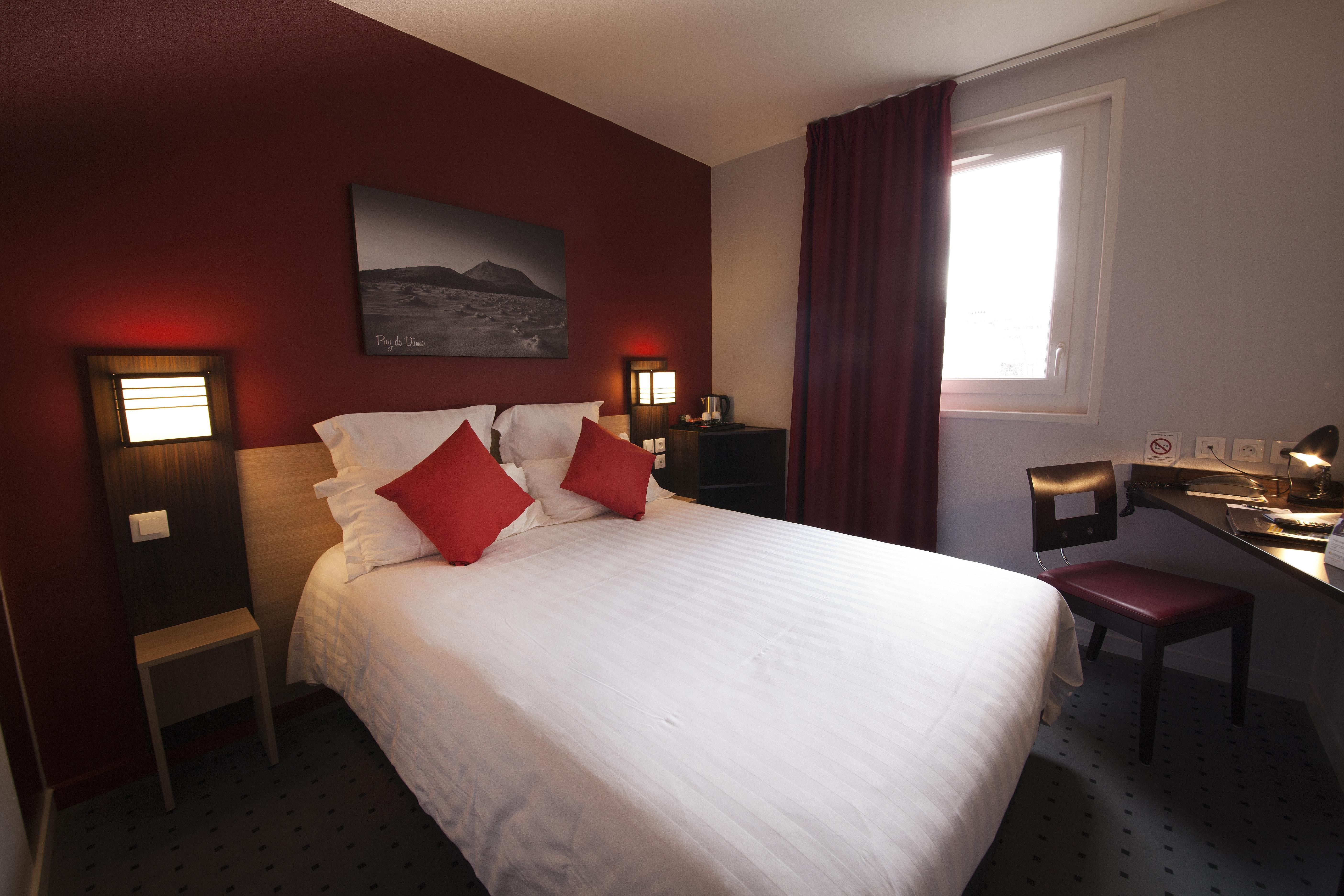 Comfort Hotel Clermont Saint Jacques Zewnętrze zdjęcie
